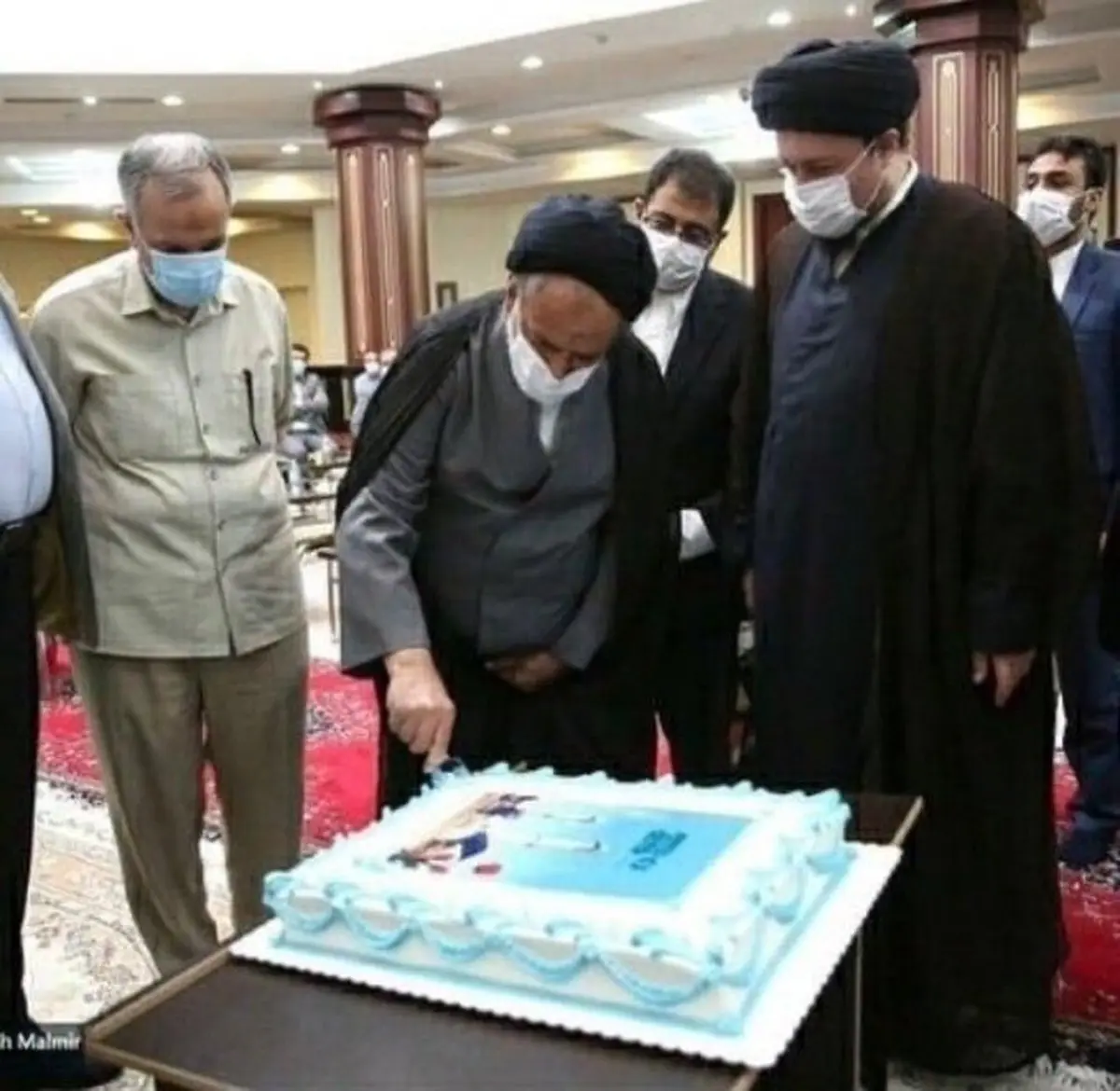  جشن ۵۰ سالگی قبرستان در تهران !