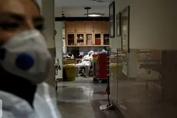 نامه نظام پرستاری به وزیر بهداشت: به ماجرای اخراج پرستاران از بیمارستان‌های خصوصی ورود کنید