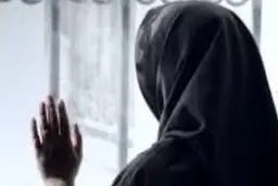 زنی ۵۰ ساله دلیل خساست همسر خود تصمیمی عجیب گرفت | قهر برای خرید پفک