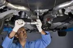 فعالیت چهار هزار تعمیرگاه بدون مجوز در تهران