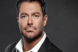 مراسم نذری محمدرضا گلزار و علی دایی در نیاوران | نذری محمدرضا گلزار در ظهر عاشورا