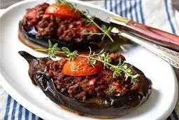 بادمجون شکم پر، یک غذای نونی خوشمزه | طرز تهیه بادمجان شکم پر +ویدئو