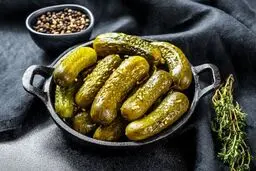 ترفند درست کردن خیارشور یک ساعته | با این روش در عرض‌یک ساعت خیارشور ترد‌ خونگی داشته باش+ویدئو