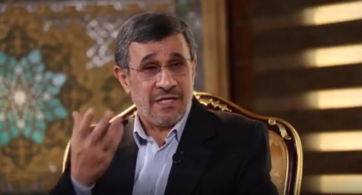 روزنامه جمهوری اسلامی: احمدی نژاد، همچنان عضو مجمع تشخیص می‌ماند؟