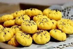 فوت و فن نون برنجی رو یاد بگیر! | طرز تهیه نان برنجی با تمام نکات +ویدئو