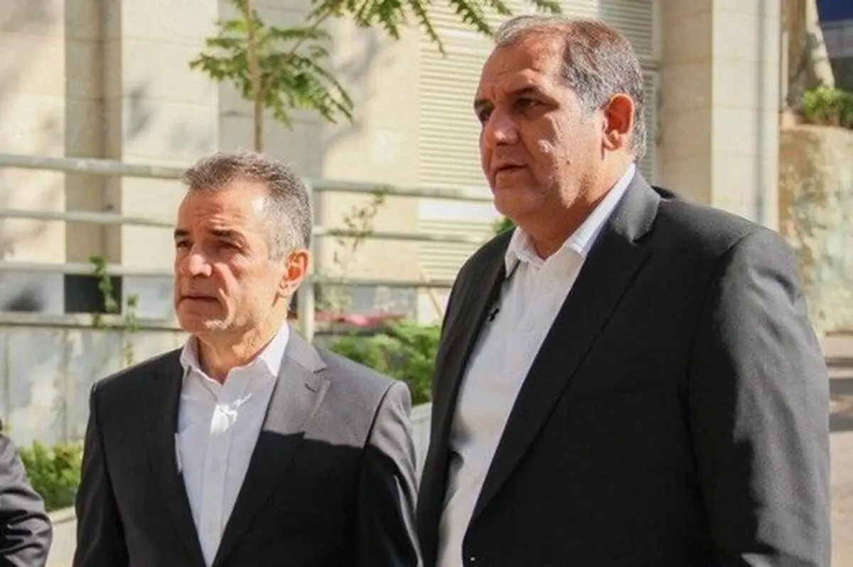 اصرار انصاری‌فرد به محو نشدن از هیاهوی خبری!