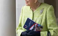 ملکه انگلیس بدون ماسک در یک مراسم عمومی حضور پیدا کرد