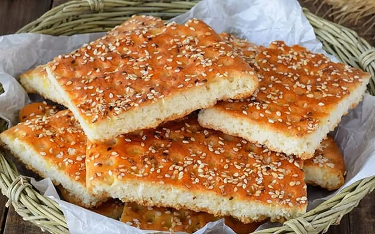 برای صبحانه  نان قندی درست کن، محشر میشه | طرز تهیه نان قندی خوشمزه و پفکی به روش بازار