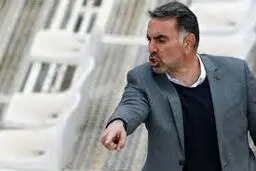  فدراسیون فوتبال  | سرمربی استقلال احضار شد