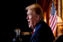 ترامپ: خروج ارتش آمریکا از افغانستان اشتباه بود
