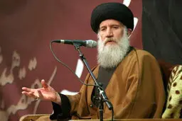 
آیت‌الله فاطمی‌نیا از بخش مراقبت‌های ویژه خارج شد 
