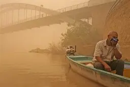 خیز دوباره گرد و غبار در خوزستان | غلظت هوا در اهواز ۱۵ برابر حد مجاز ثبت شد!