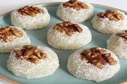 آیا به دنبال تهیه یک دسر شیرین و آسان و در عین حال خوشمزه هستید؟ | روش تهیه باسلوق خانگی