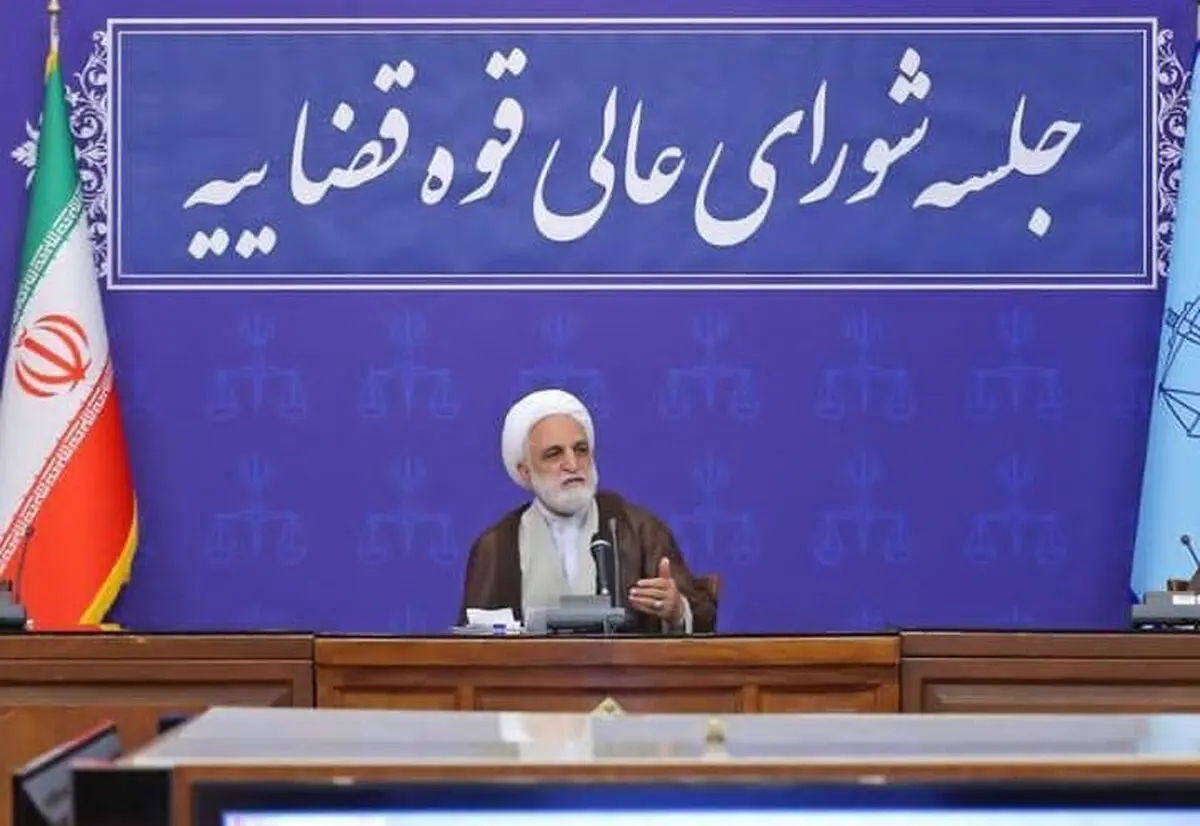 بانک مرکزی مصادیق و بخش‌های اخلال در مسائل ارزی را روشن کند