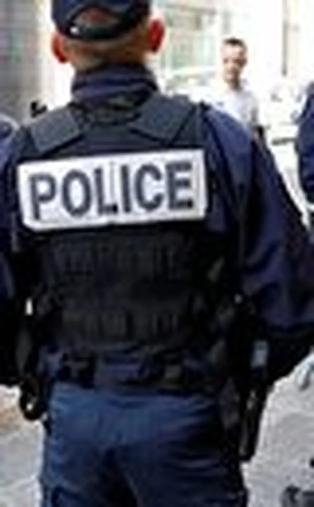  4 ایرانی در فرانسه به اتهام دزدی در لباس پلیس بازداشت شدند