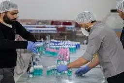 اقدام جهادی و خداپسندانه‌ی 
خیریه رمضان ،مجموعه هیئت الرضا(ع) خیریه بهشت امام حسن مجتبی (ع)و حاج عبدالرضا هلالی در روزهای کرونایی