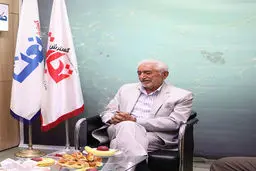 امام گفت غرضی هر پستی خواست بگیرد | نگذاشتند فرمانده سپاه شوم | دولت خودش را گرفتار کوپن نکند