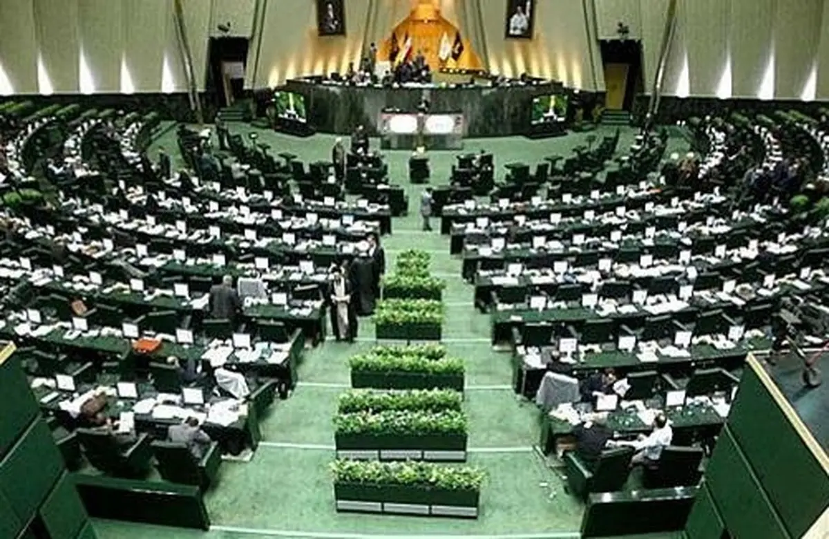 
آیا مجلس قصدی برای حذف بودجه برای نهادهای فرهنگی و مذهبی دارد؟