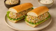 طرز تهیه ساندویچ سالاد مرغ | عاشق این ساندویج می‌شی +ویدئو 