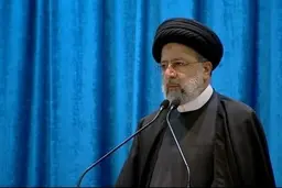 اگر به جوان فلسطینی، لبنانی و افغانستانی بگوییم به چه دلخوش کرده ای، قرآن را سر دست می‌گیرد و می‌گوید به این کتاب | مدنیتی که در پرتو قرآن نباشد، موجب ارتقای انسان نمی‌شود 