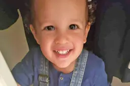  تلفات انفجار بیروت از  ۲۰۰ نفر گذشت  |  پسر ۲ ساله استرالیایی کشته شد