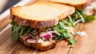 طرز تهیه ساندویچ تن ماهی فوری | این ساندویج نیم ساعته آمادس +ویدئو