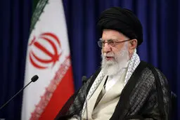 رهبر انقلاب تا دقایقی دیگر رای خود را به صندوق خواهند انداخت