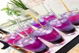 با خوردن این شربت همیشه توی تابستون احساس خنکی میکنی! | طرز تهیه شربت کهکشانی با خاکشیر | حالتو با این شربت توی گرما خوب کن + ویدئو