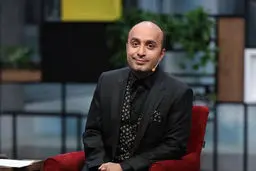 مجری  معروف صدا سیما هم پرید ؟ | جزئیاتی از رفتن این مجری معروف به شبکه های ضد  انقلاب