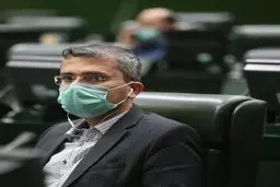 نماینده دشتستان: حسن روحانی به جای حاشیه سازی قانون اساسی را مطالعه کند 