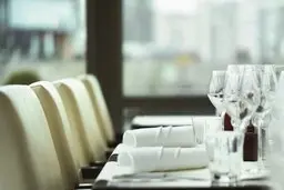 تحقیقات| اگر می خواهید کرونا نگیرید رستوران نروید!