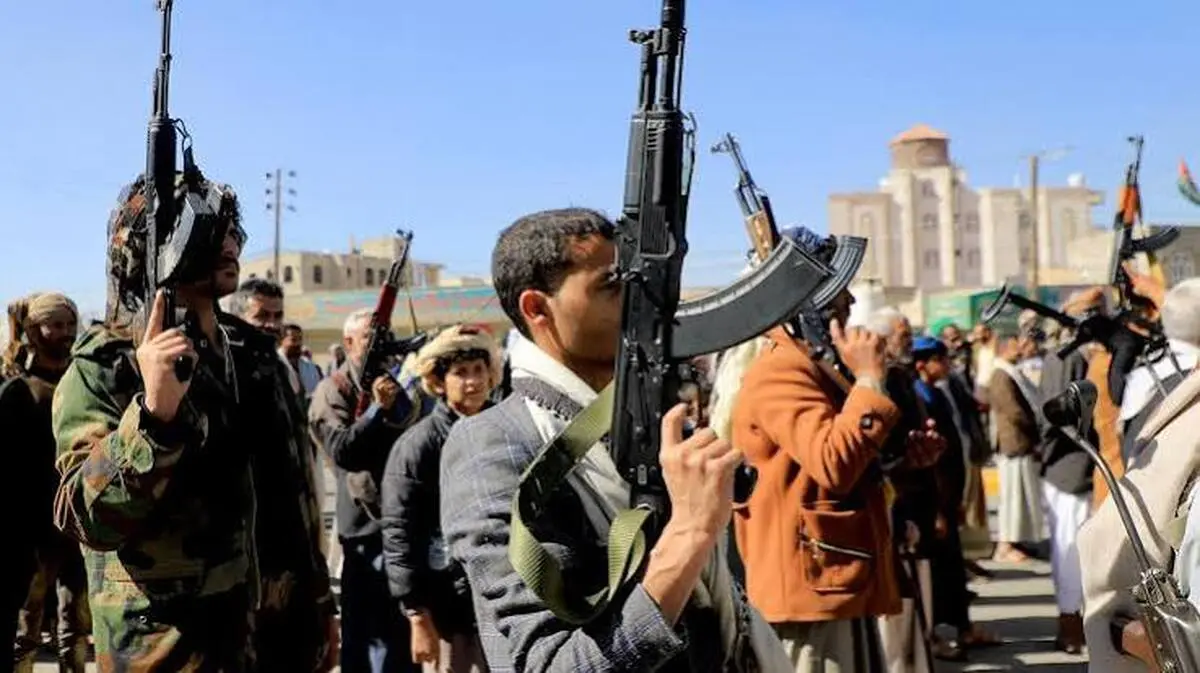 فایننشال تایمز: حوثی‌ها وعده دادند کشتی‌های اروپایی را هدف قرار ندهند