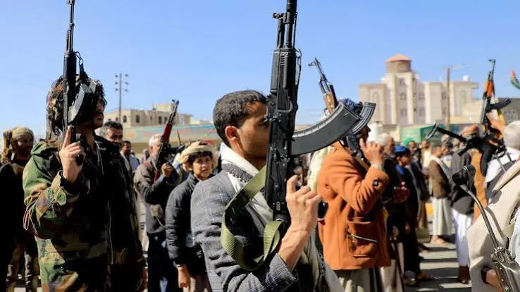 فایننشال تایمز: حوثی‌ها وعده دادند کشتی‌های اروپایی را هدف قرار ندهند