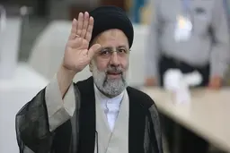 جشن پیروزی «رئیسی» با حضور جمع زیادی از مردم +عکس
