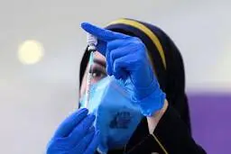 عوارض واکسن کرونا اغلب ۴ ساعت پس از تزریق ظاهر می‌شود