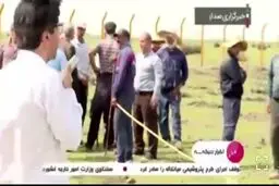 بی توجهی به دستور قانونی و کتک زدن خبرنگار توسط نماینده پتروشیمی میانکاله بهشهر+ویدئو 