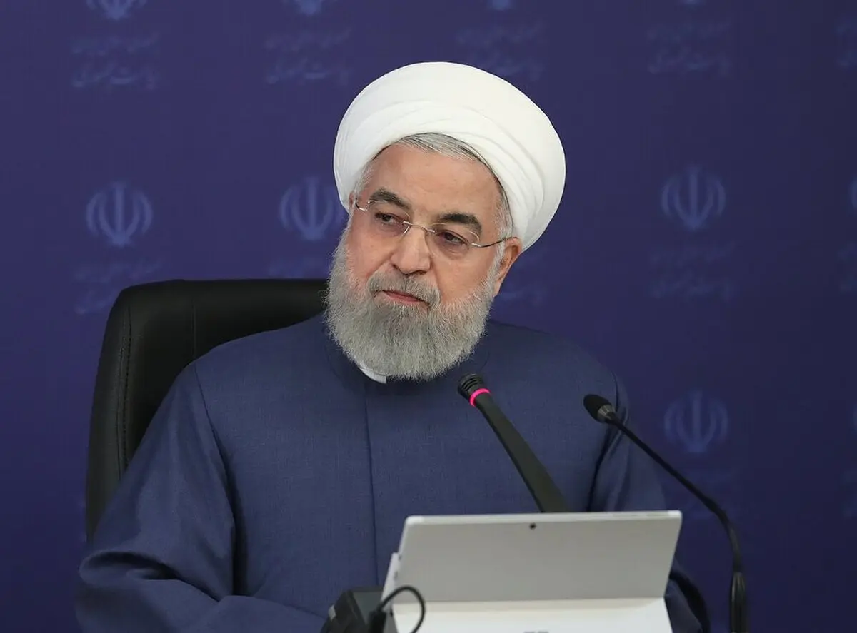 روحانی: زمان پایان اپیدمی کرونا روشن نیست / باید مبنا را بر این بگذاریم که این ویروس برای مدتی در کنار مردم است 