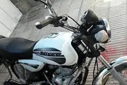 موتورسیکلت کاربراتوری شبیه‌ترین وسیله به کرونا