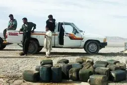 
آتش زیر خاکستر در سراوان  |  انباشت گازوئیل در خانه روستائیان
