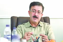 عفیفه: مدیران تلویزیون باید کمی جسارت داشته باشند