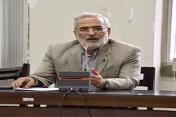 پایگاه اجتماعی دولت روحانی چگونه آسیب دیده است؟ |
اگر رئیس جمهور شفاف صحبت کند، سرمایه اجتماعی احیاء می شود