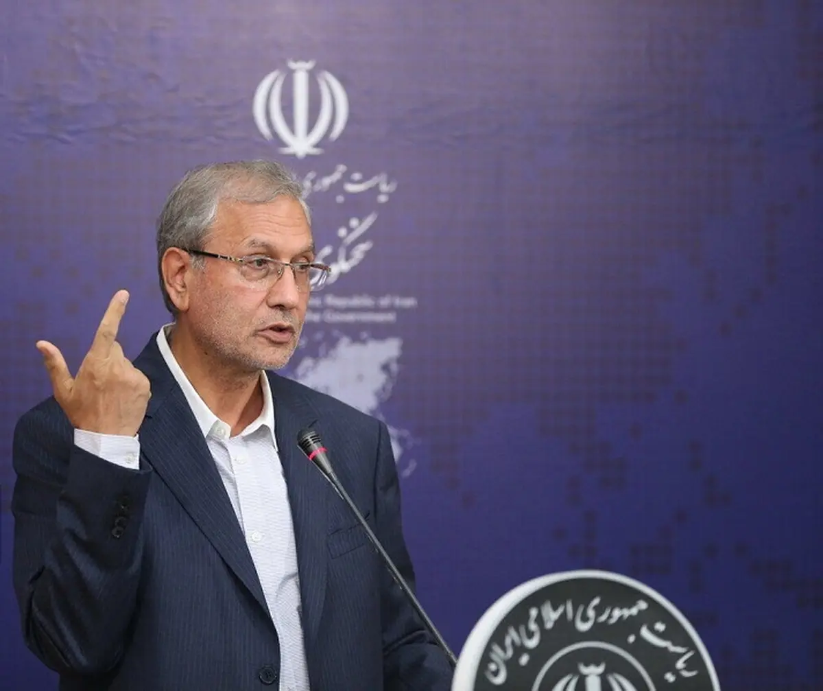 ربیعی: دولت هیچ گونه دخالتی در مجلس نداشته و ندارد / فعالیت مجموعه‌های ورزشی بزرگ فعلا تعطیل است