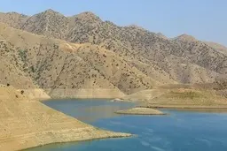 کاهش قابل توجه ورودی آب به سدهای دریاچه ارومیه 
