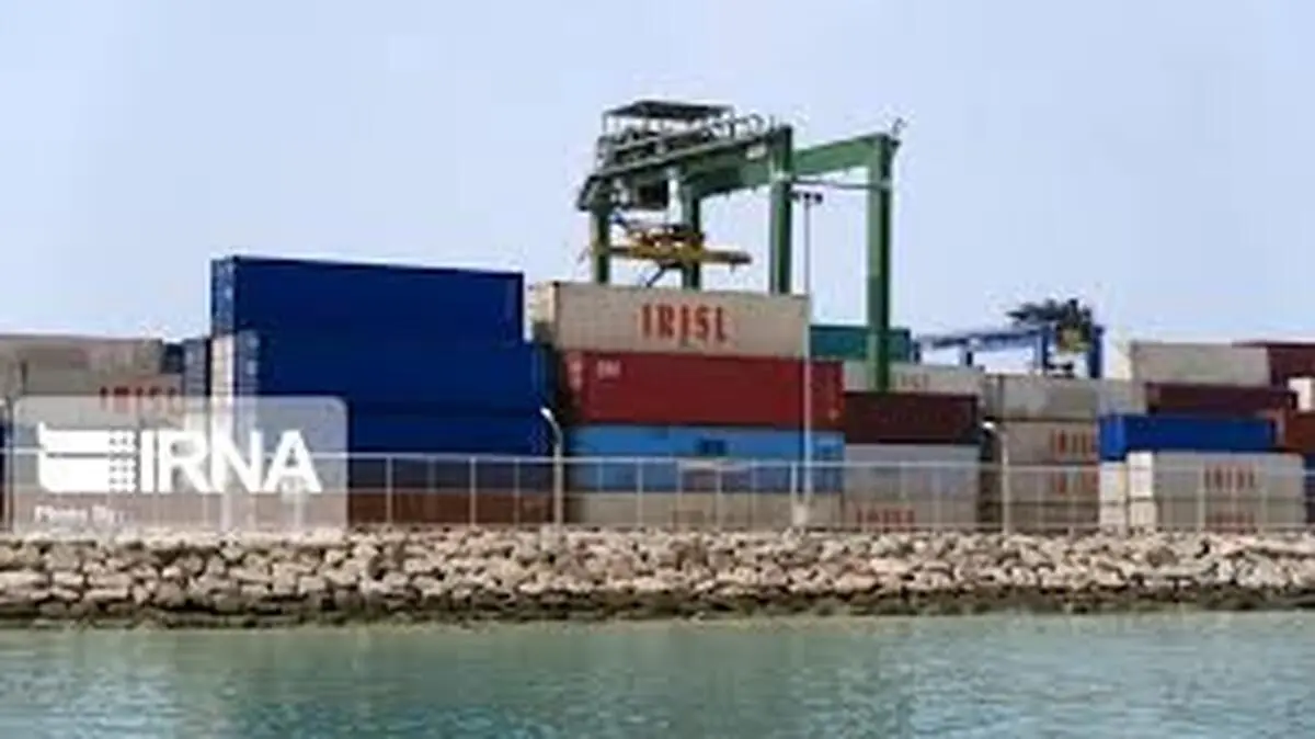 ماهانه دومیلیون تن کالای اساسی از گمرک ترخیص شد