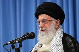 پیام رهبری به مناسبت موسم حج رفتار دولت نژادپرست آمریکا را محکوم و از حرکت مردم حمایت می‌کنیم