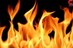 لحظه عجیب | این مرد صورتش را آتش زد! + ویدئو