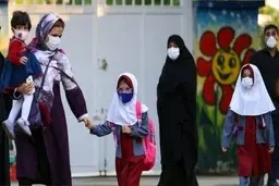تست کرونای ۴۸ دانش‌آموز قمی مثبت شد 