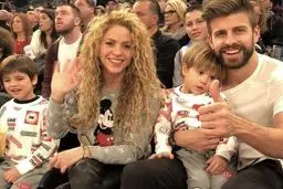 رابطه عاشقانه پنهانی خواننده معروف فاش شد!