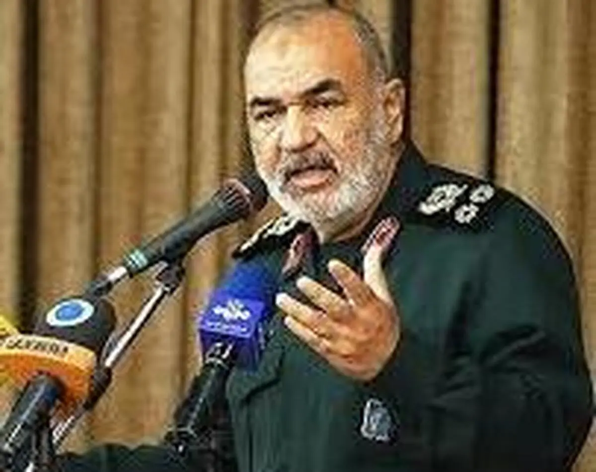 سرلشکر سلامی: شهروندان آمریکایی هم امروز مرگ بر آمریکا می گویند