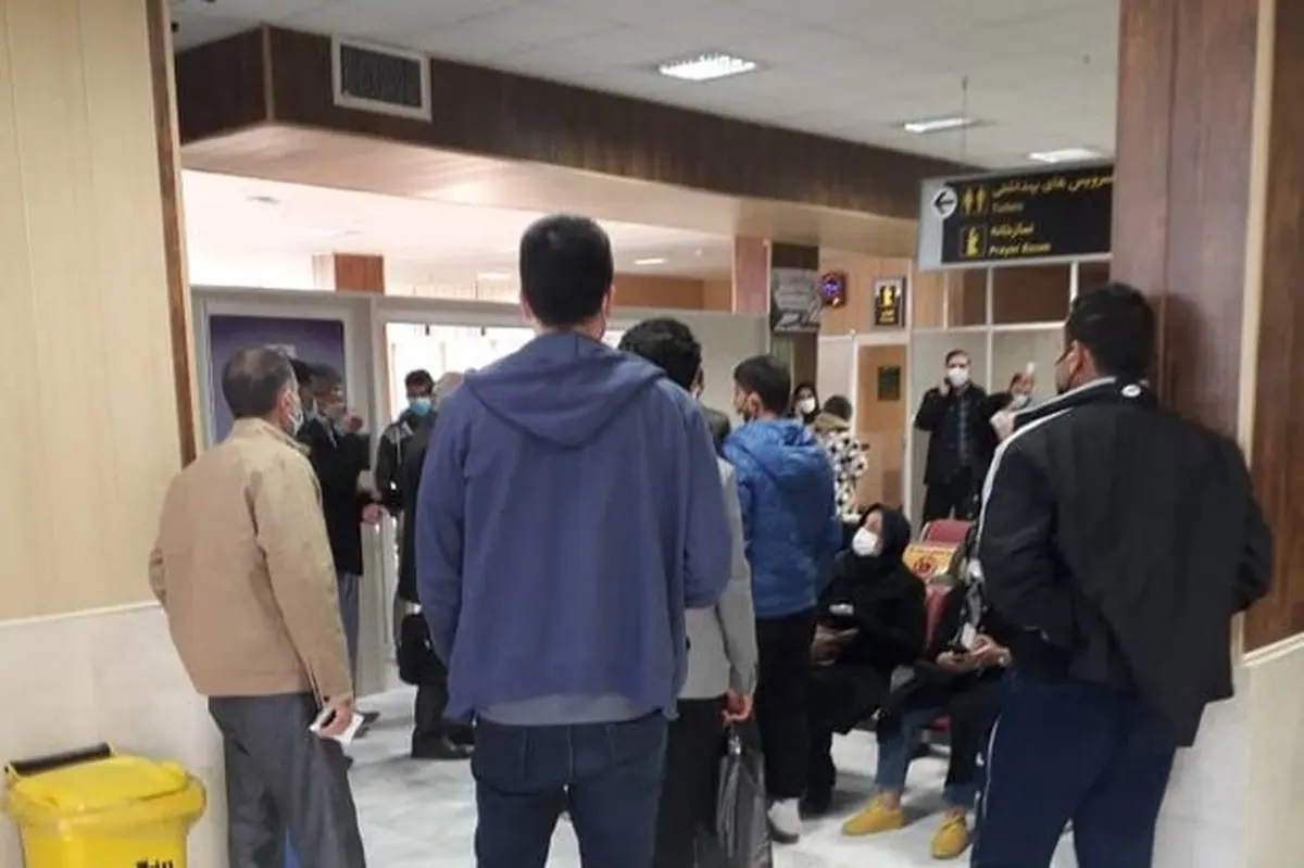 سرگردانی ۵ ساعته مسافران پرواز ایلام-تهران | مسئولان پاسخگو نیستند